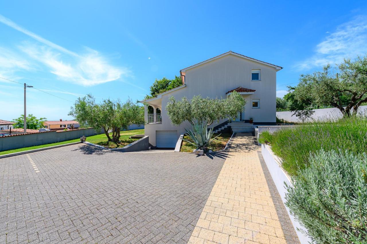 Kaštelir Villa Elisa מראה חיצוני תמונה